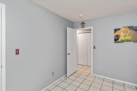 8910 Lighthorse Drive Indianapolis IN 46231