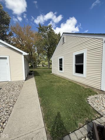 8218 Rawles Avenue Indianapolis IN 46219