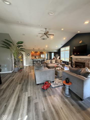 8218 Rawles Avenue Indianapolis IN 46219