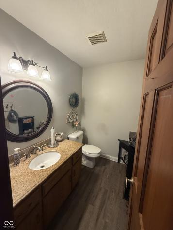 668 N 300 W Greenfield IN 46140