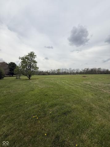 668 N 300 W Greenfield IN 46140