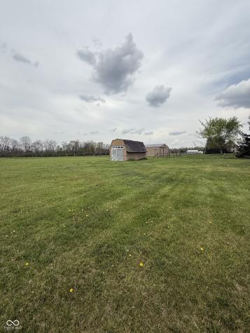 668 N 300 W Greenfield IN 46140
