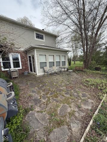 668 N 300 W Greenfield IN 46140