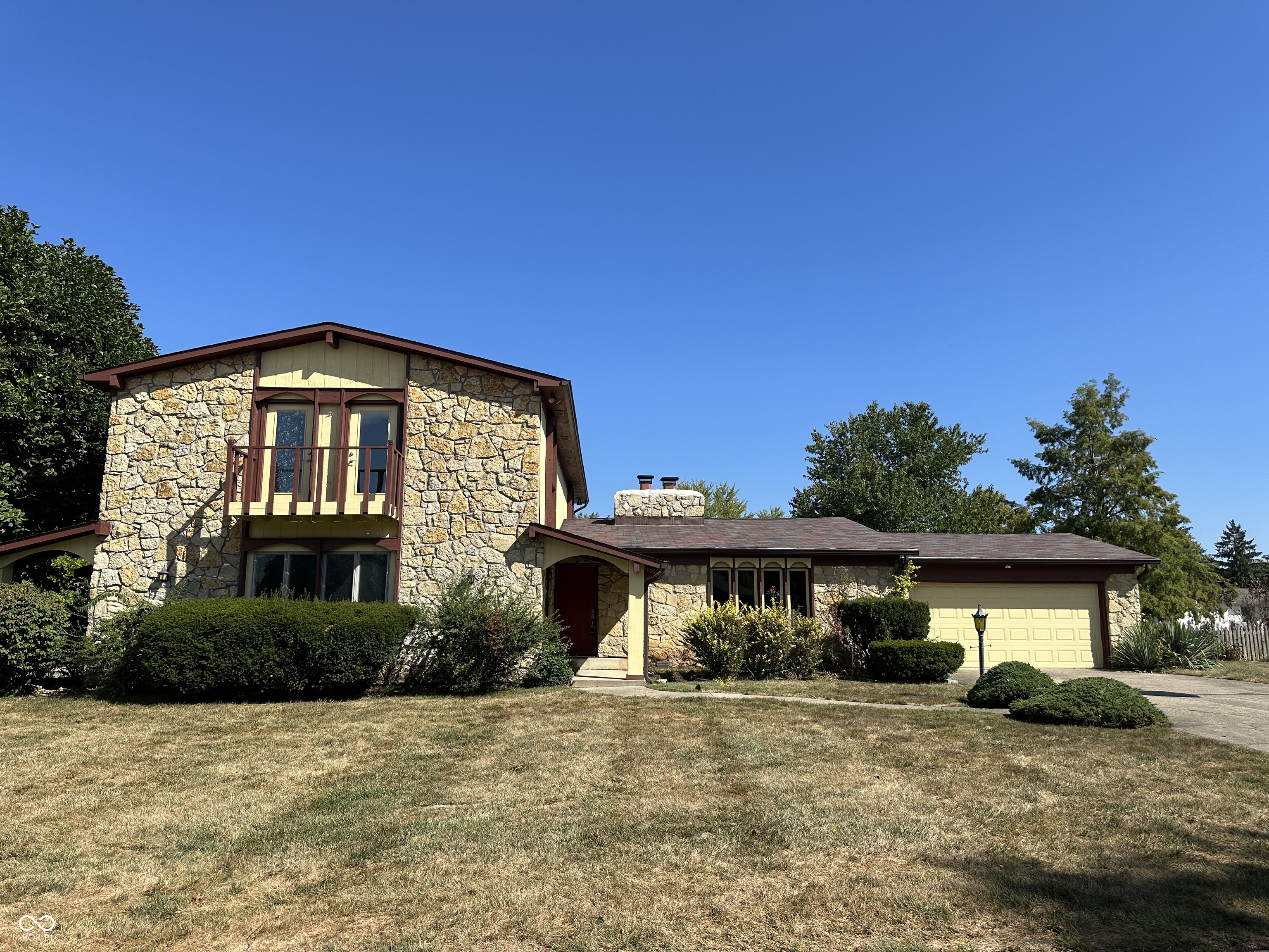 660 Sun Valley Court Indianapolis IN 46217