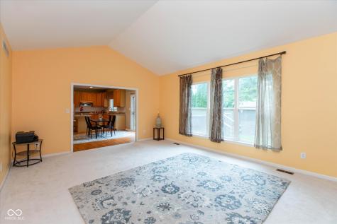 13888 Dearborn Circle Fishers IN 46038