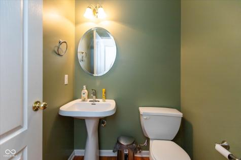 13888 Dearborn Circle Fishers IN 46038