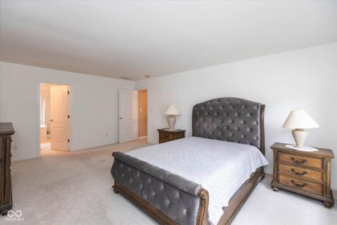 13888 Dearborn Circle Fishers IN 46038