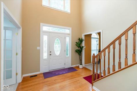 13888 Dearborn Circle Fishers IN 46038