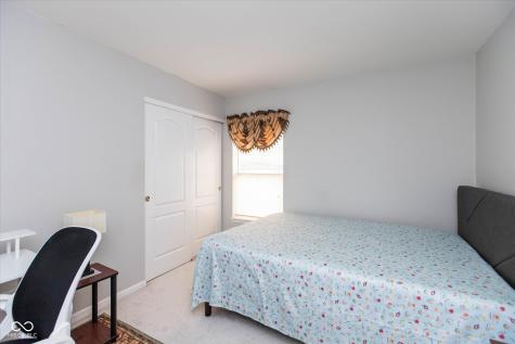 13888 Dearborn Circle Fishers IN 46038
