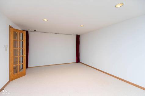 13888 Dearborn Circle Fishers IN 46038