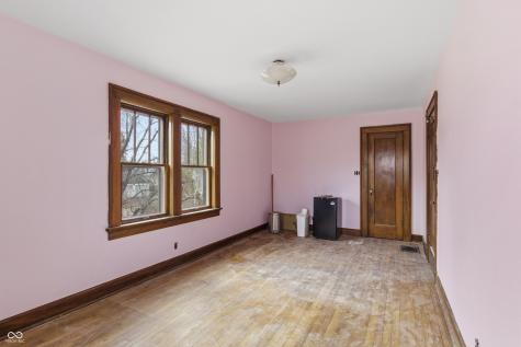 24 N Pasadena Street Indianapolis IN 46219