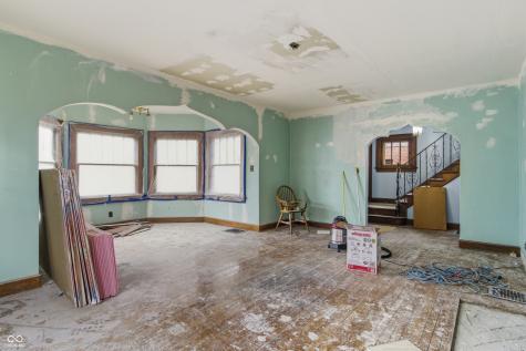 24 N Pasadena Street Indianapolis IN 46219