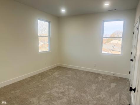 711 N Fenton Avenue Indianapolis IN 46219