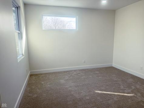 711 N Fenton Avenue Indianapolis IN 46219
