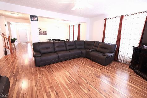 8186 Stonelick Drive Avon IN 46123