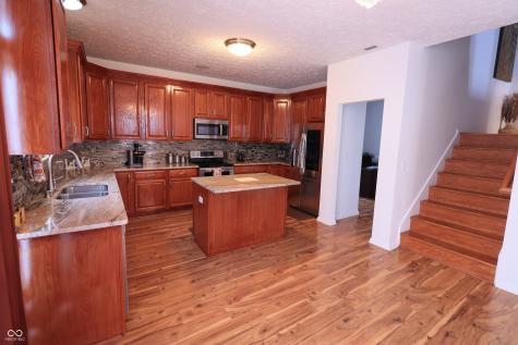 8186 Stonelick Drive Avon IN 46123