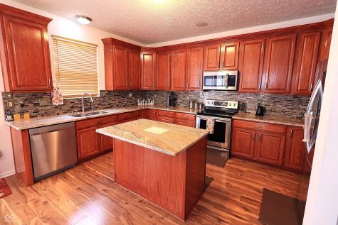 8186 Stonelick Drive Avon IN 46123