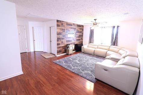 8186 Stonelick Drive Avon IN 46123