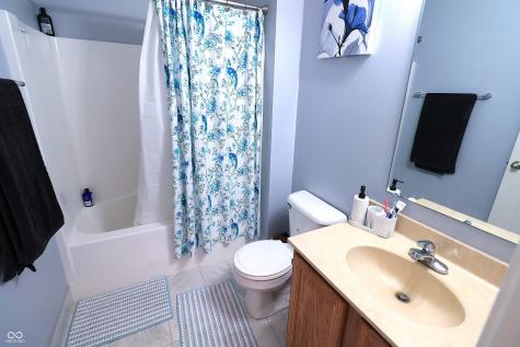 8186 Stonelick Drive Avon IN 46123