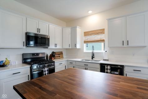 1097 Virgo Drive Franklin IN 46131