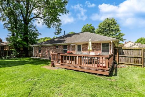711 N Scott Drive Greenwood IN 46142