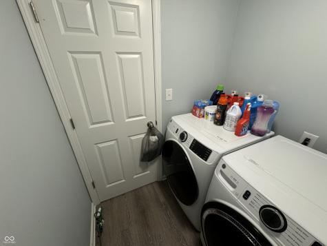 921 Sweetbriar Avenue Whiteland IN 46184