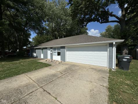 921 Sweetbriar Avenue Whiteland IN 46184