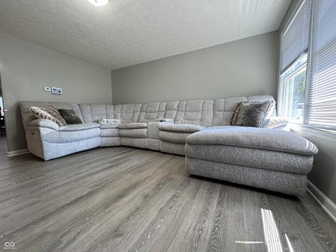 921 Sweetbriar Avenue Whiteland IN 46184