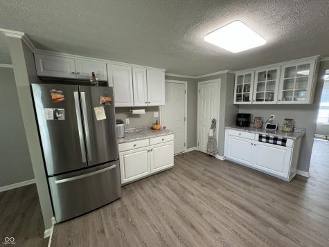921 Sweetbriar Avenue Whiteland IN 46184