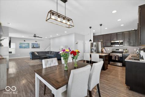275 Longleaf Lane Greenfield IN 46140