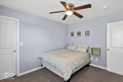 275 Longleaf Lane Greenfield IN 46140