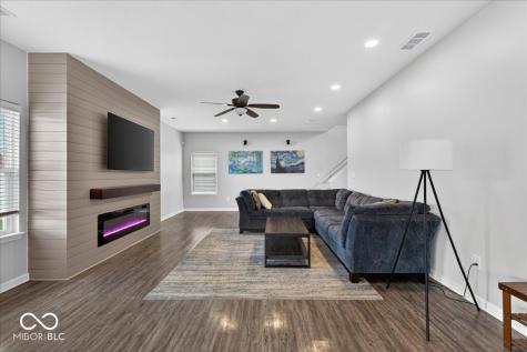 275 Longleaf Lane Greenfield IN 46140