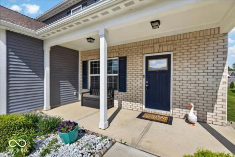 275 Longleaf Lane Greenfield IN 46140