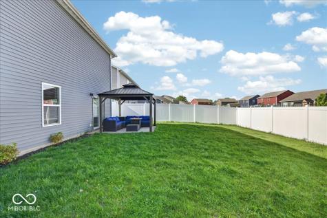275 Longleaf Lane Greenfield IN 46140