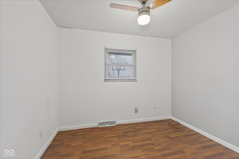 8618 Skyway Drive Indianapolis IN 46219