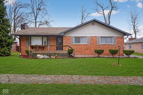8618 Skyway Drive Indianapolis IN 46219