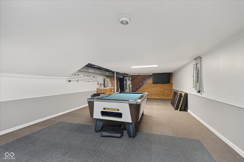 8618 Skyway Drive Indianapolis IN 46219