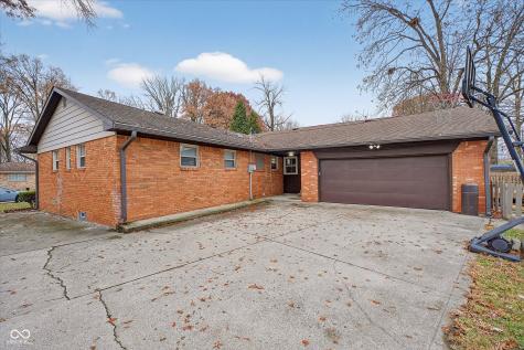 8618 Skyway Drive Indianapolis IN 46219