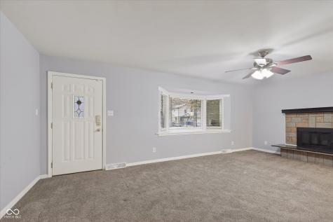 8618 Skyway Drive Indianapolis IN 46219