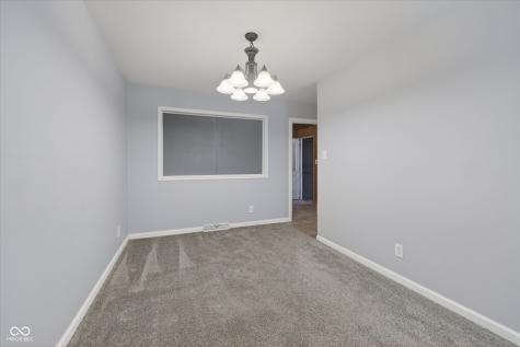 8618 Skyway Drive Indianapolis IN 46219