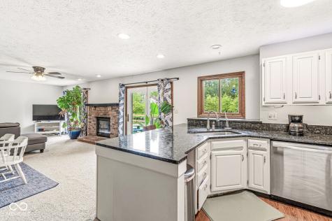 5542 Painted Maple Court Indianapolis IN 46254
