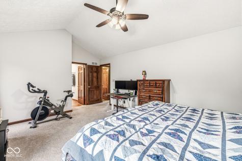 5542 Painted Maple Court Indianapolis IN 46254