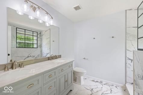 12997 Bartlett Drive Fishers IN 46037