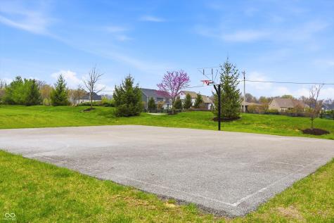 10488 Kensington Lane Fortville IN 46040