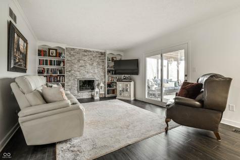 727 Johnson Drive Carmel IN 46033