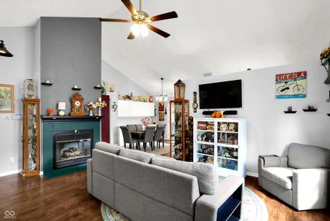 9828 Pine Ridge N Drive Fishers IN 46038