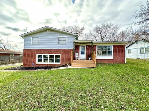 8233 E 11th Street Indianapolis IN 46219