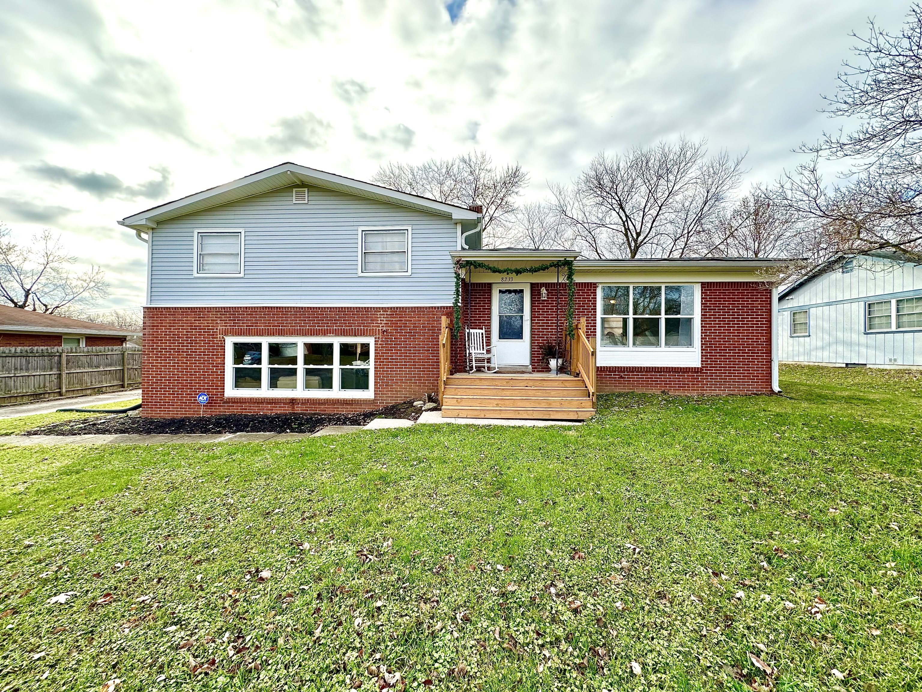 8233 E 11th Street Indianapolis IN 46219