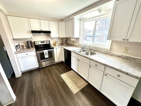 8233 E 11th Street Indianapolis IN 46219