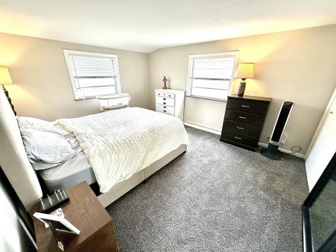8233 E 11th Street Indianapolis IN 46219